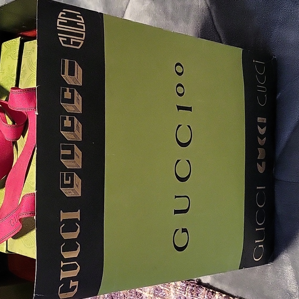 Sneakers/ Gucci